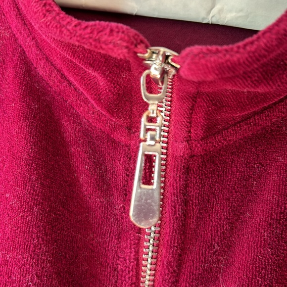 Maroon zipper velour sweater with 2 side pockets. GUC - Picture 3 of 7